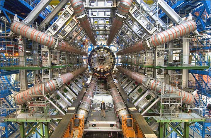 מאיץ LHC הממוקם במרכז המחקר CERN | צילום Image Editor